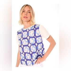Vilagallo Blue and White Geometric Short Sleeve Top
